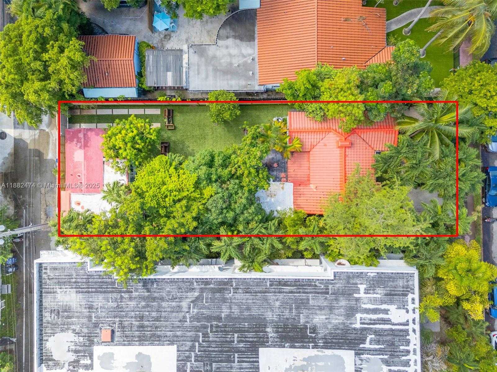 Small Image of 719 LENOX AVE #1, Miami Beach Number 4