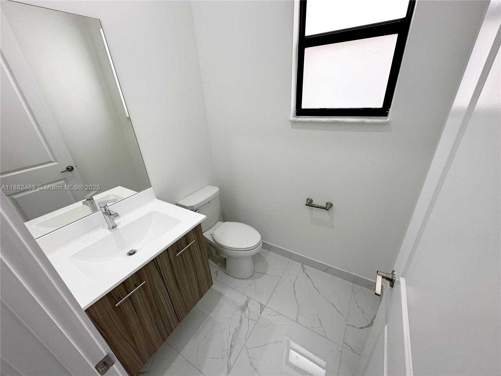Small Image of 17344 SOUTH WEST 46TH ST, Miramar Number 4