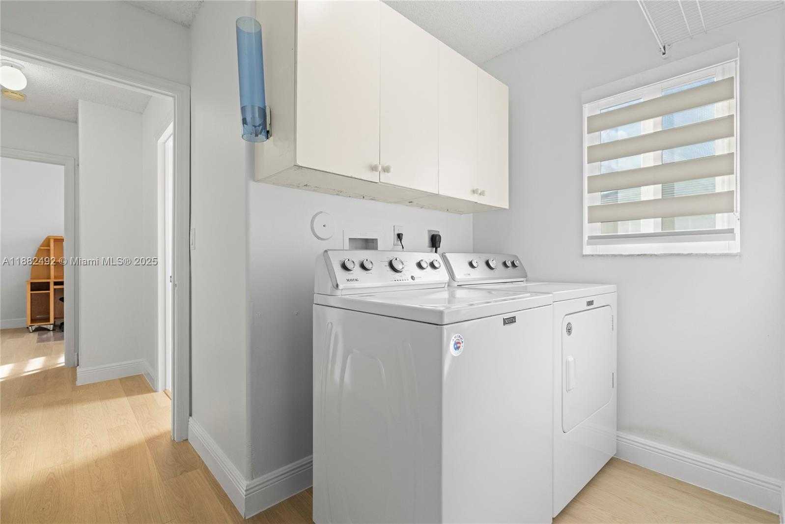 Small Image of 2339 NORTH WEST 195TH AVE #2339, Pembroke Pines Number 10