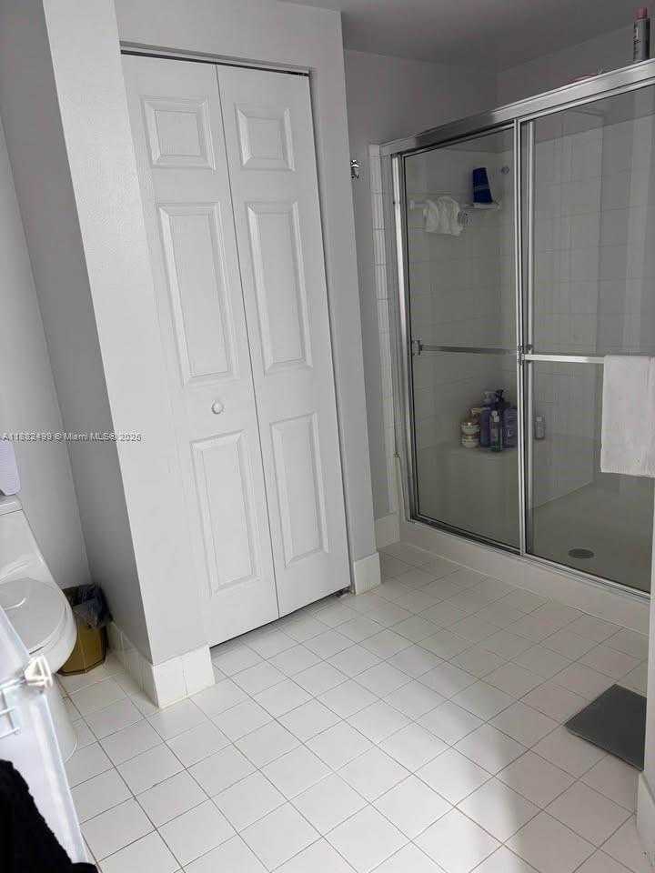 Small Image of 17100 NORTH BAY RD #1110, Sunny Isles Beach Number 16