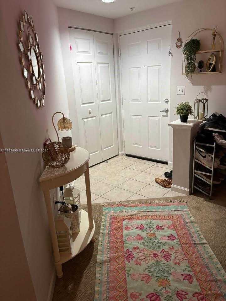 Small Image of 17100 NORTH BAY RD #1110, Sunny Isles Beach Number 3