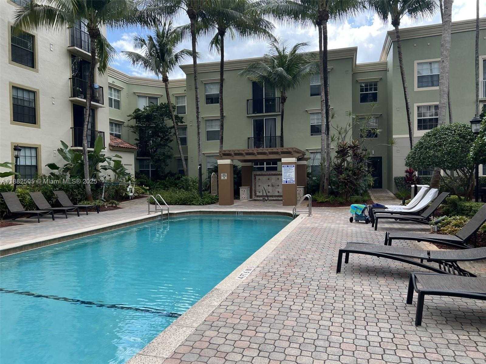 Small Image of 1919 VAN BUREN ST #408A, Hollywood Number 17