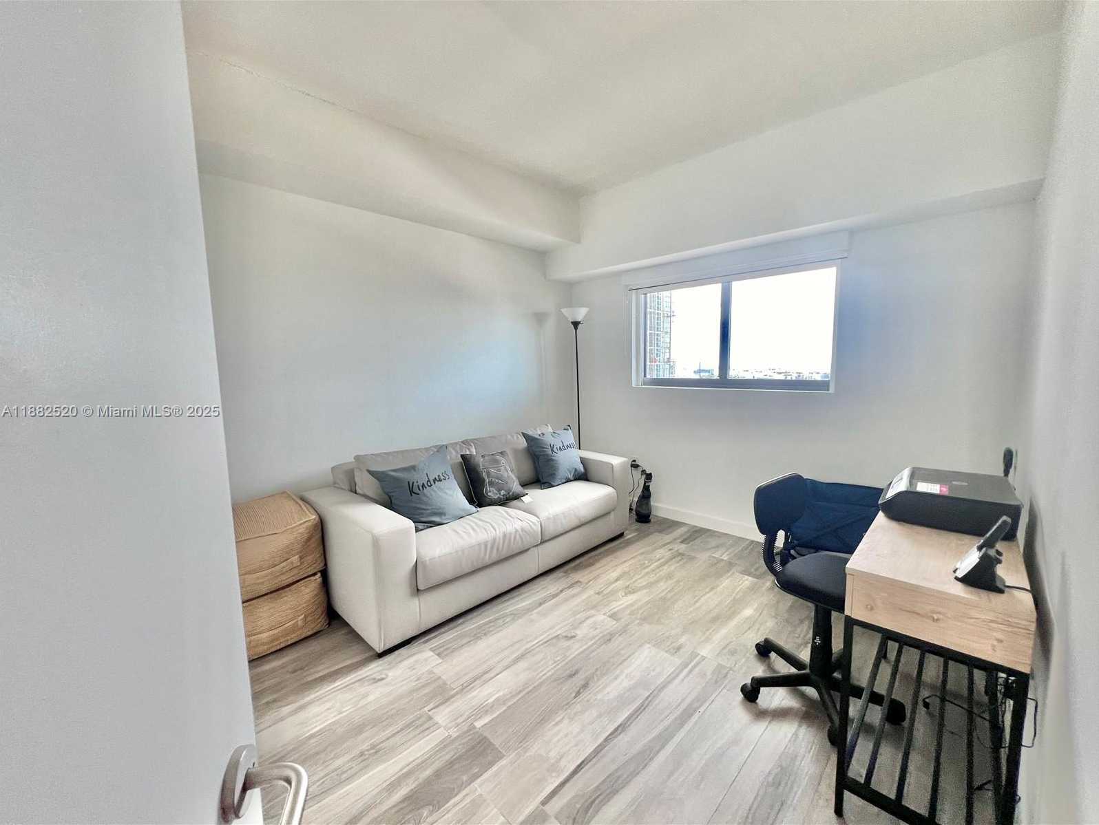 Small Image of 460 NORTH EAST 28TH ST #2306, Miami Number 12