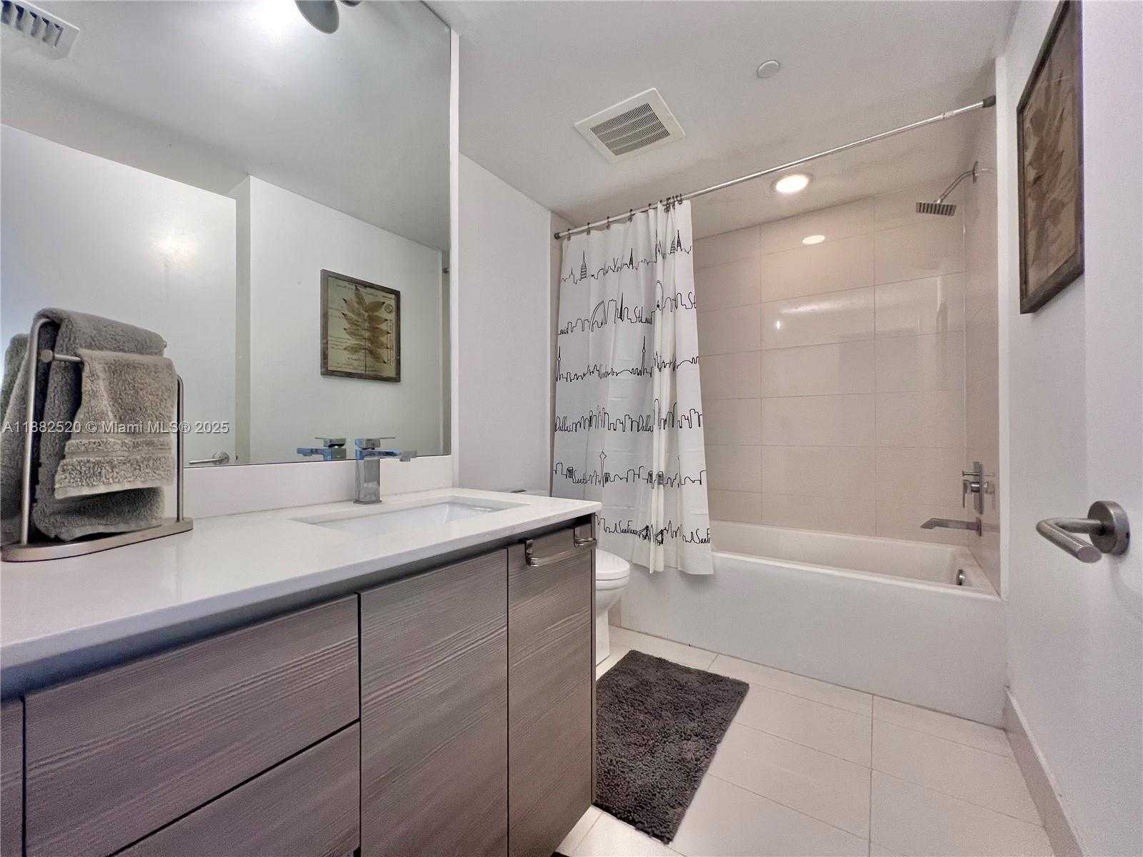 Small Image of 460 NORTH EAST 28TH ST #2306, Miami Number 13