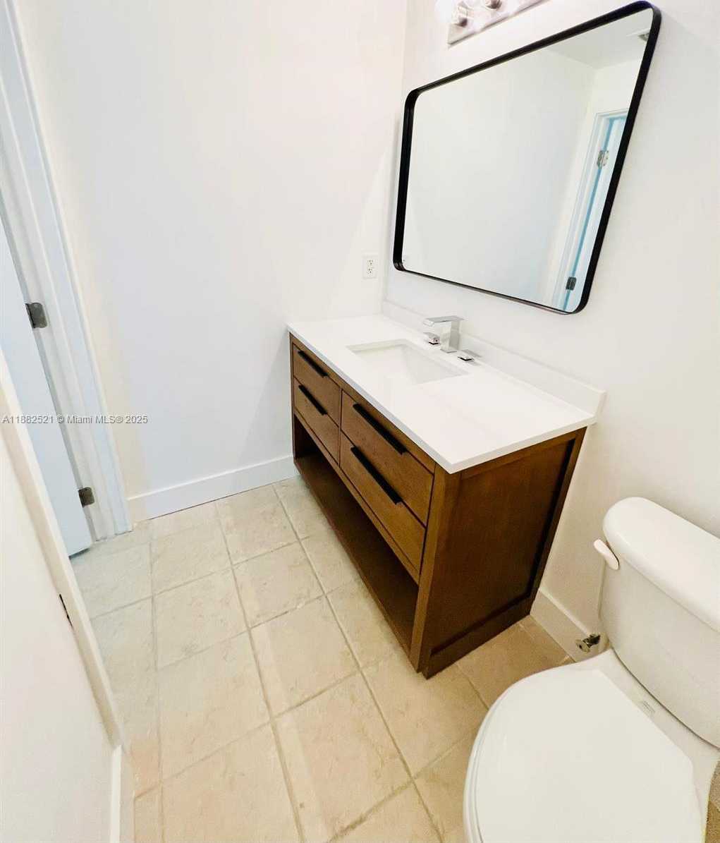 Small Image of 1250 SOUTH MIAMI AVE #2309, Miami Number 11
