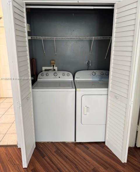 Small Image of 540 BRICKELL KEY DR #311, Miami Number 9