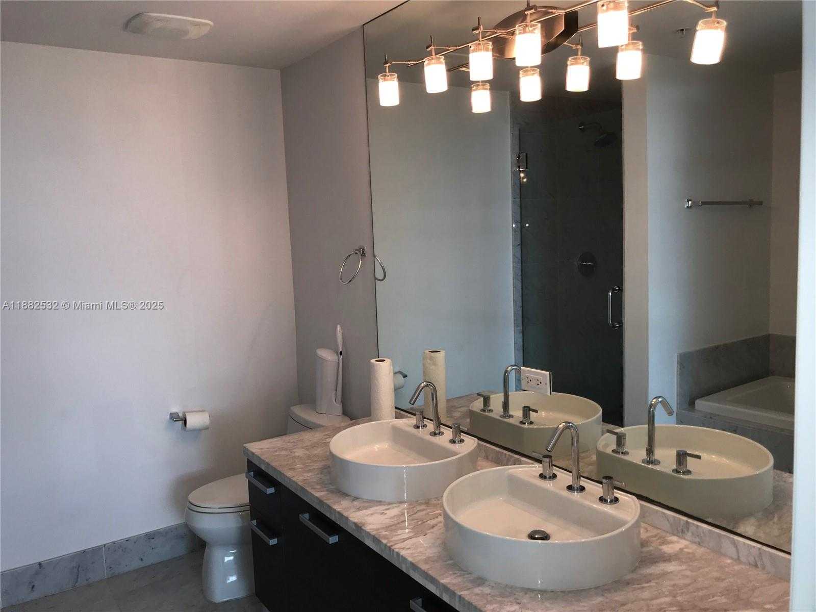 Small Image of 253 NORTH EAST 2 STREET #3703, Miami Number 21