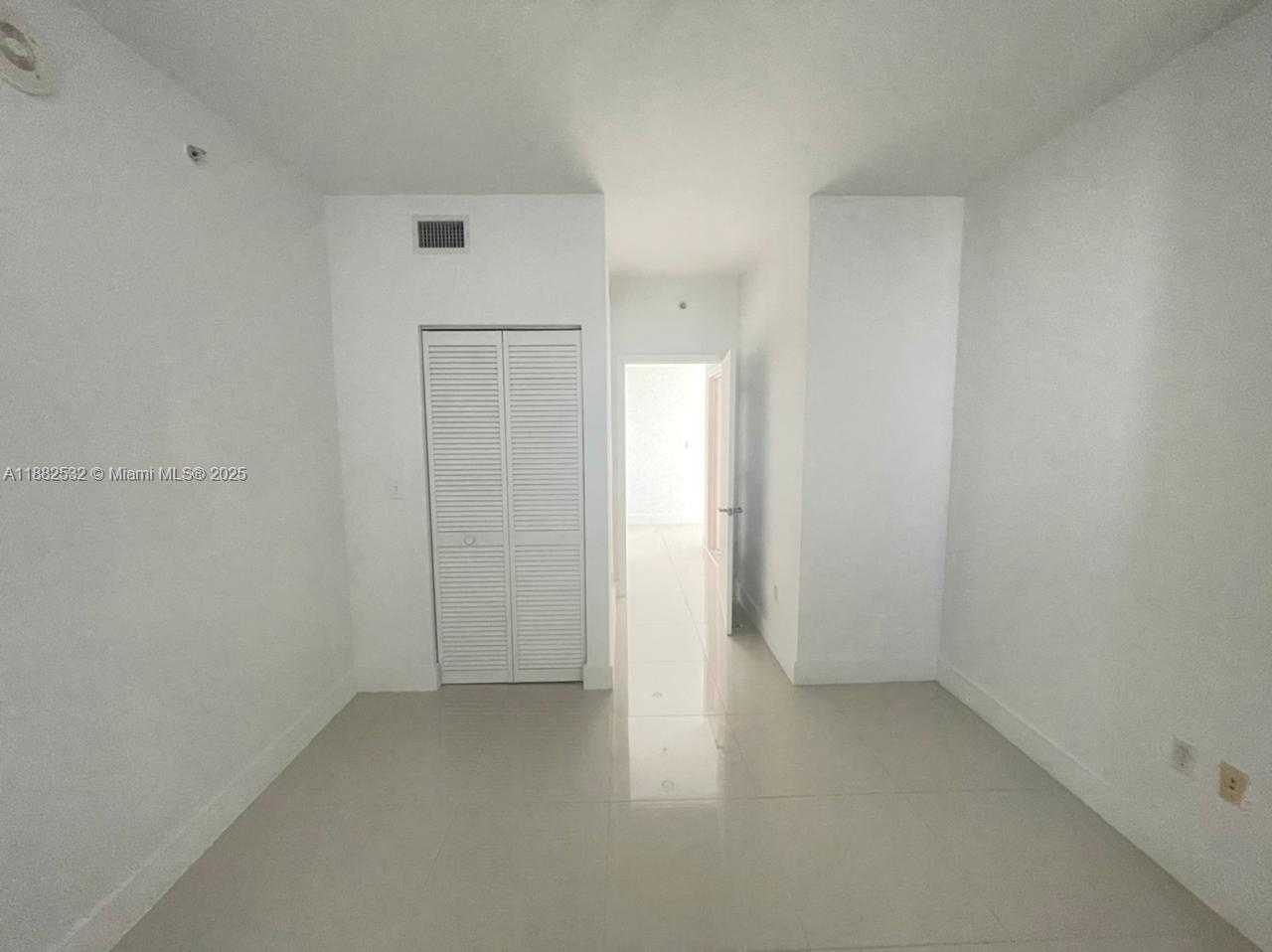 Small Image of 253 NORTH EAST 2 STREET #3703, Miami Number 43