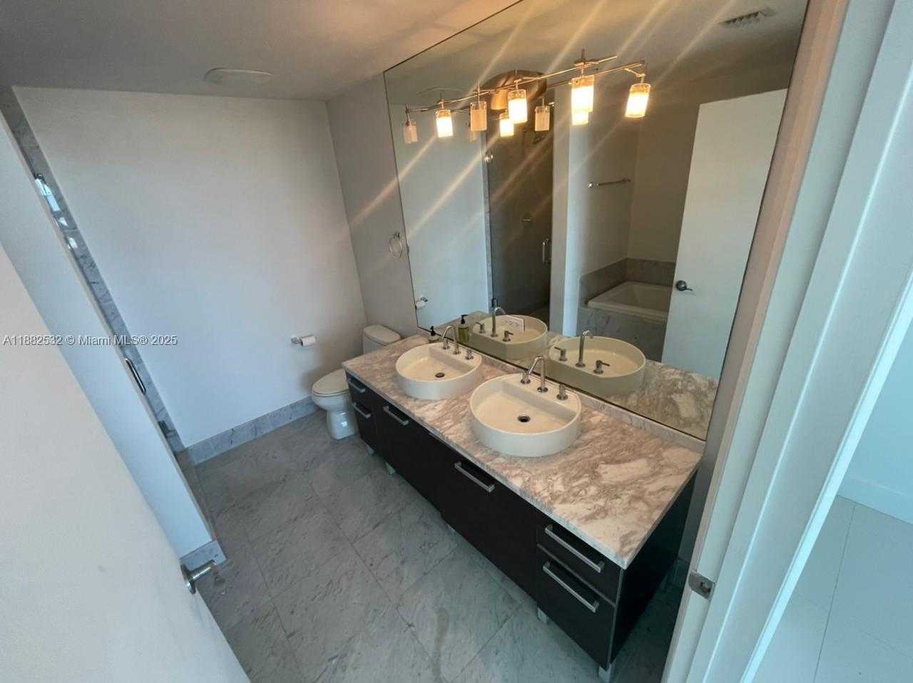 Small Image of 253 NORTH EAST 2 STREET #3703, Miami Number 57