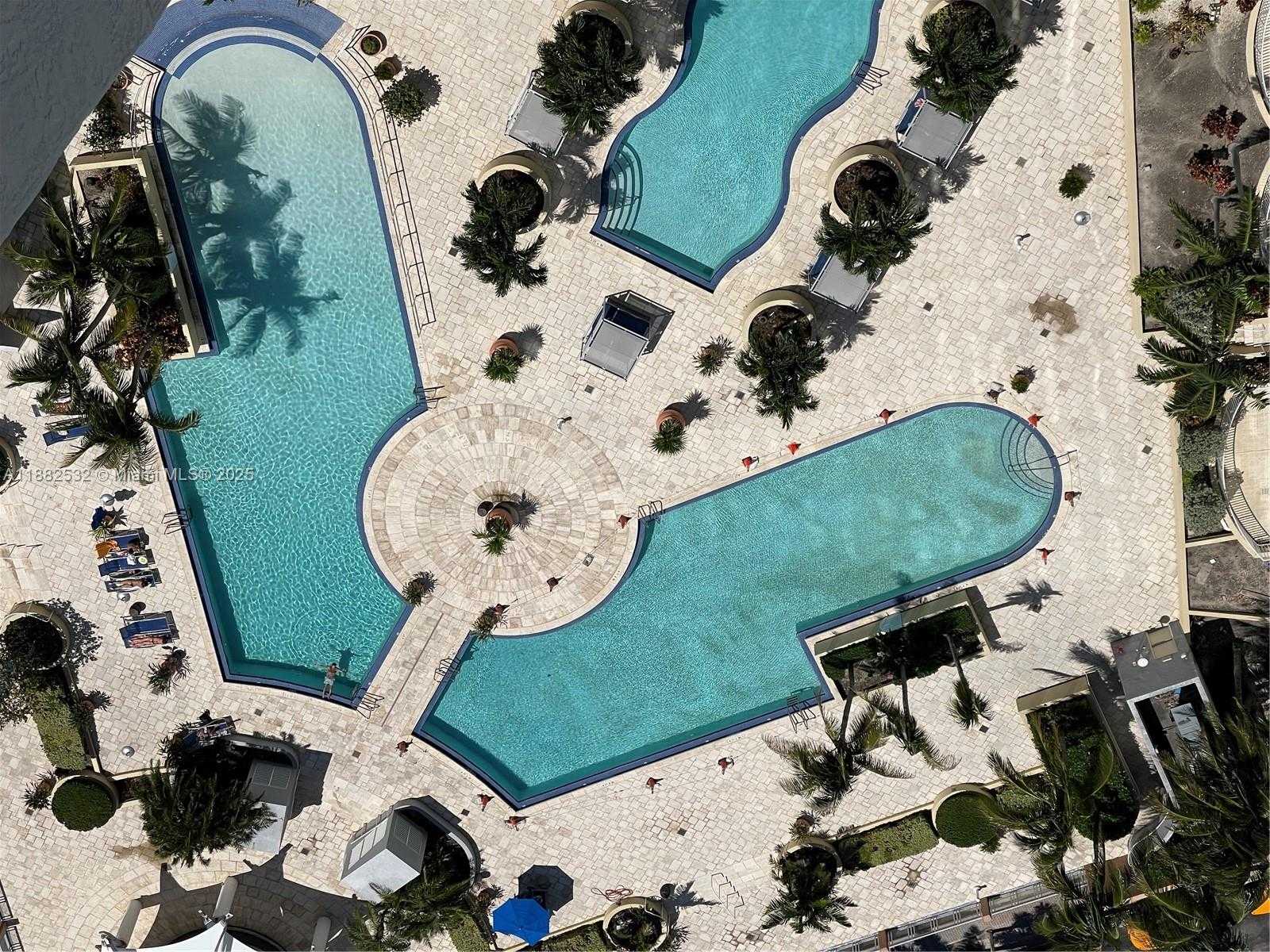 Small Image of 253 NORTH EAST 2 STREET #3703, Miami Number 58