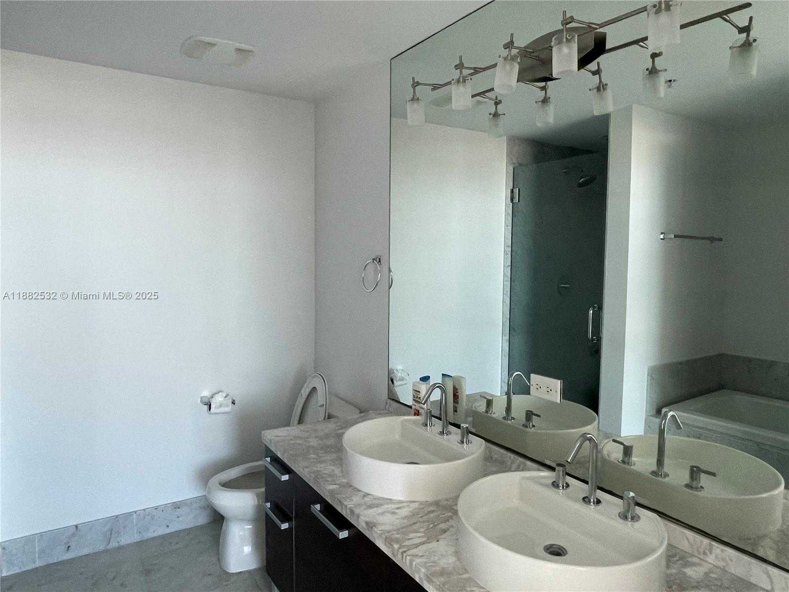 Small Image of 253 NORTH EAST 2 STREET #3703, Miami Number 64