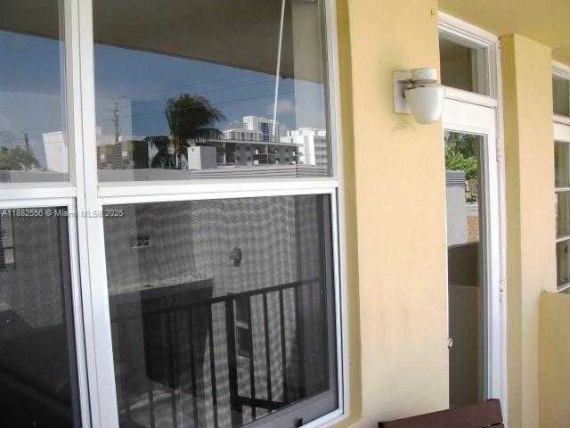Small Image of 910 JEFFERSON AVE #3B, Miami Beach Number 13