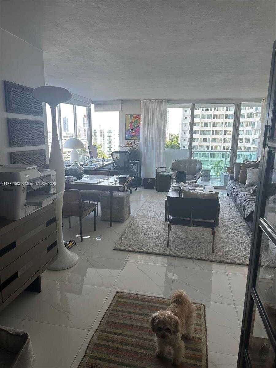 Small Image of 1200 WEST AVE #715, Miami Beach Number 9