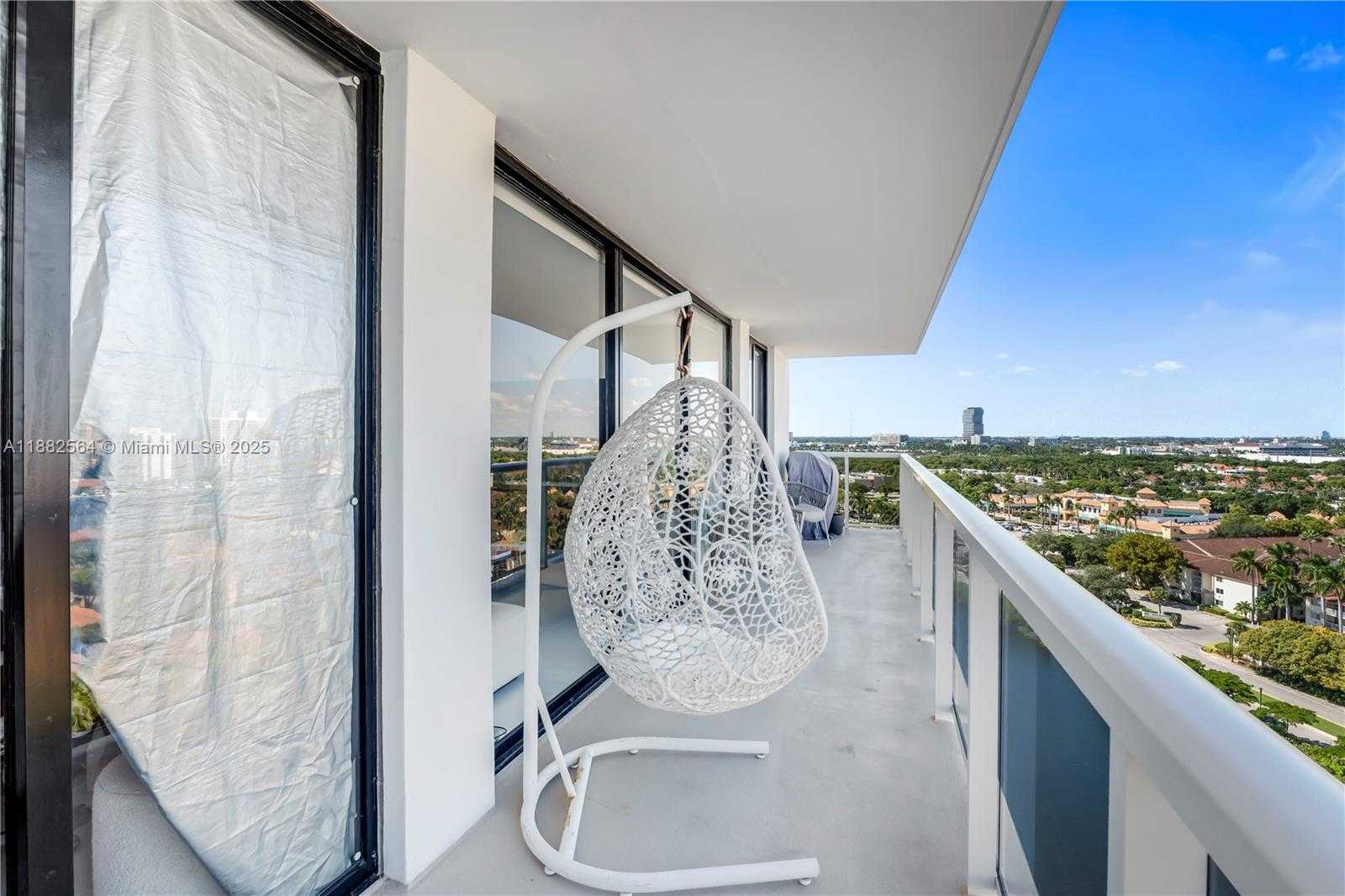 Small Image of 3701 NORTH COUNTRY CLUB DR #1609, Aventura Number 15