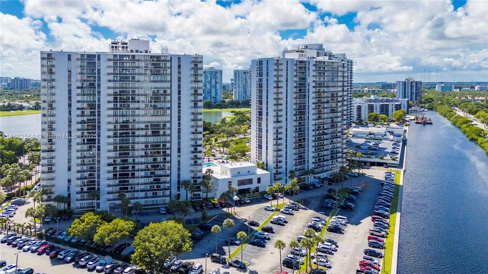 Small Image of 3701 NORTH COUNTRY CLUB DR #1609, Aventura Number 19