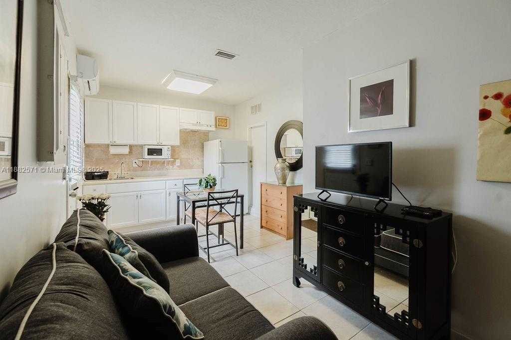Small Image of 13743 SOUTH WEST 282ND TER, Homestead Number 2