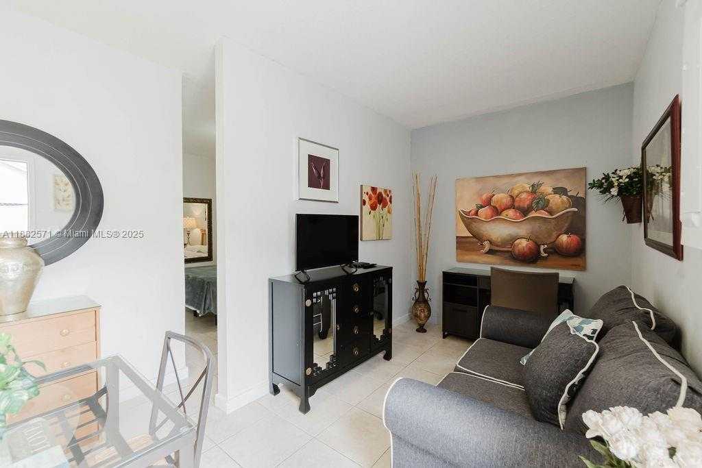 Small Image of 13743 SOUTH WEST 282ND TER, Homestead Number 5