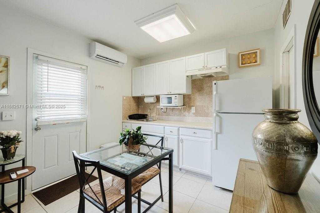 Small Image of 13743 SOUTH WEST 282ND TER, Homestead Number 6