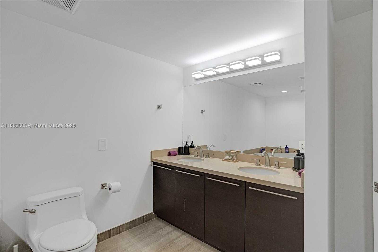 Small Image of 7930 EAST DR #1808, North Bay Village Number 30