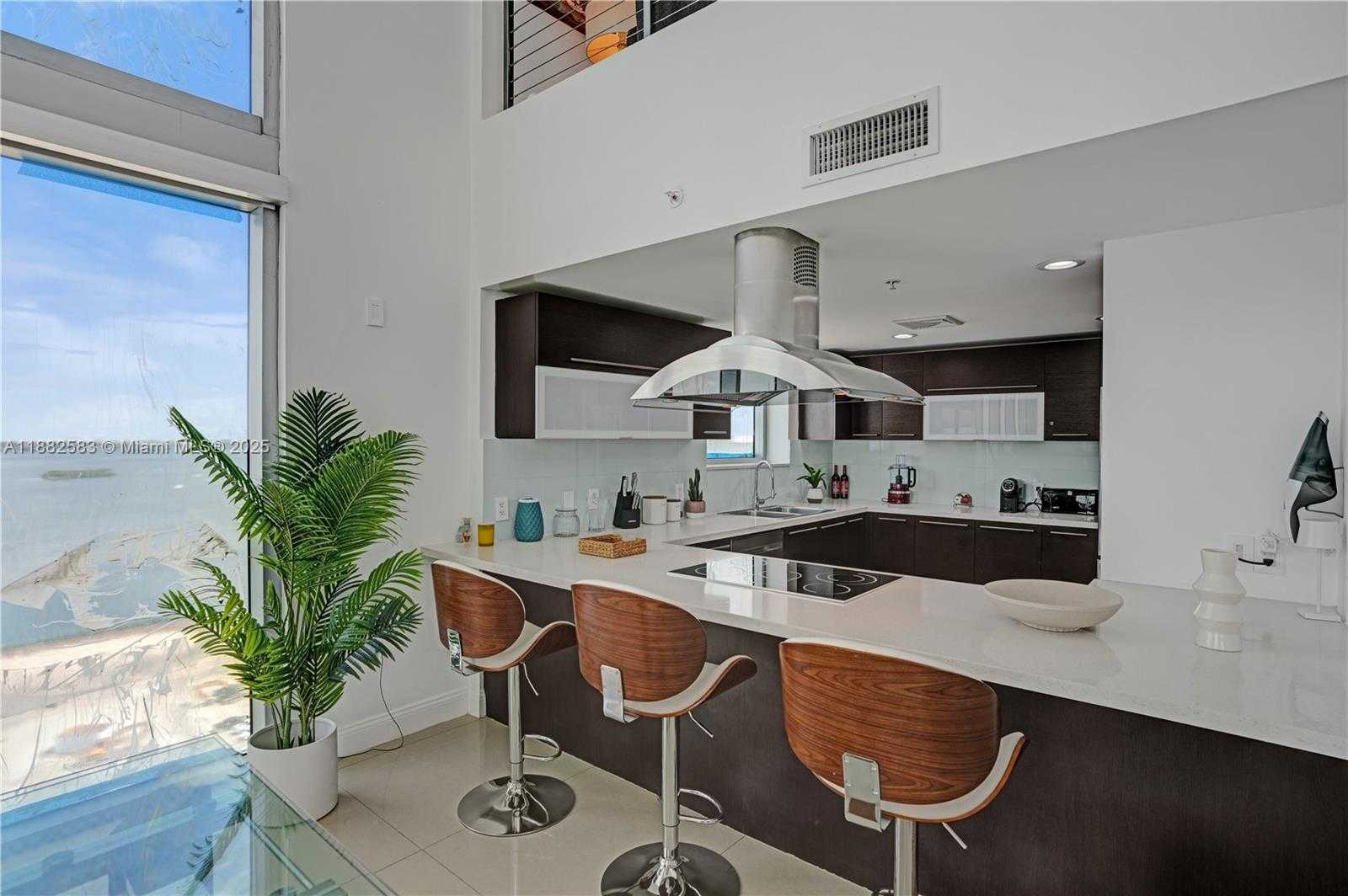 Small Image of 7930 EAST DR #1808, North Bay Village Number 4