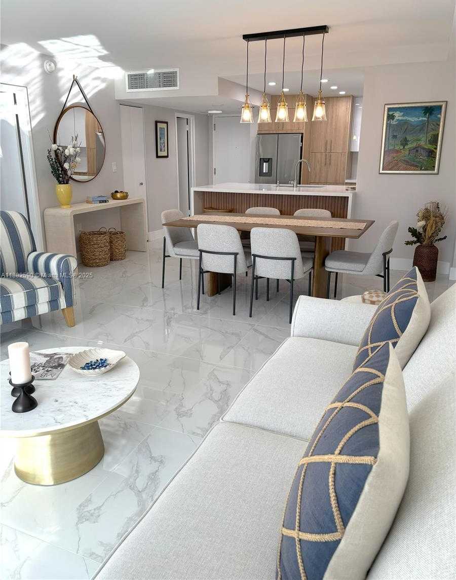 Small Image of 5701 COLLINS AVE #1203, Miami Beach Number 19