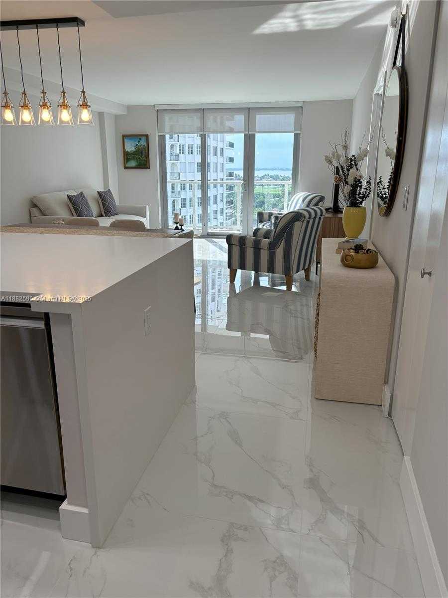 Small Image of 5701 COLLINS AVE #1203, Miami Beach Number 2
