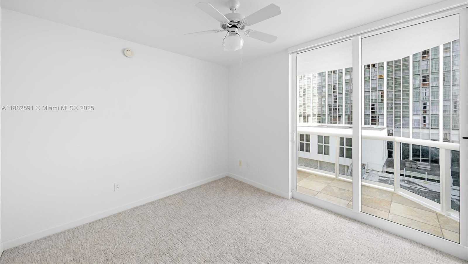 Small Image of 4779 COLLINS AVE #501, Miami Beach Number 15