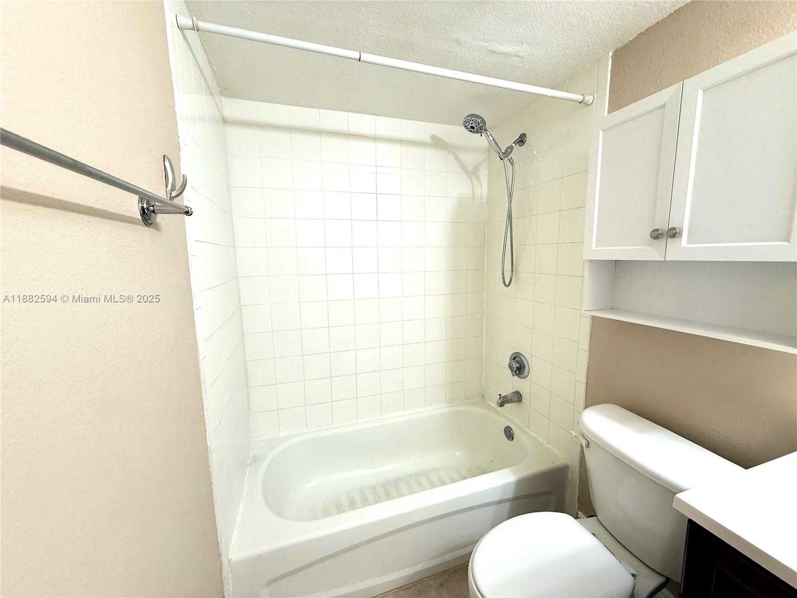 Small Image of 5112 NORTH WEST 79TH AVE #101, Doral Number 8
