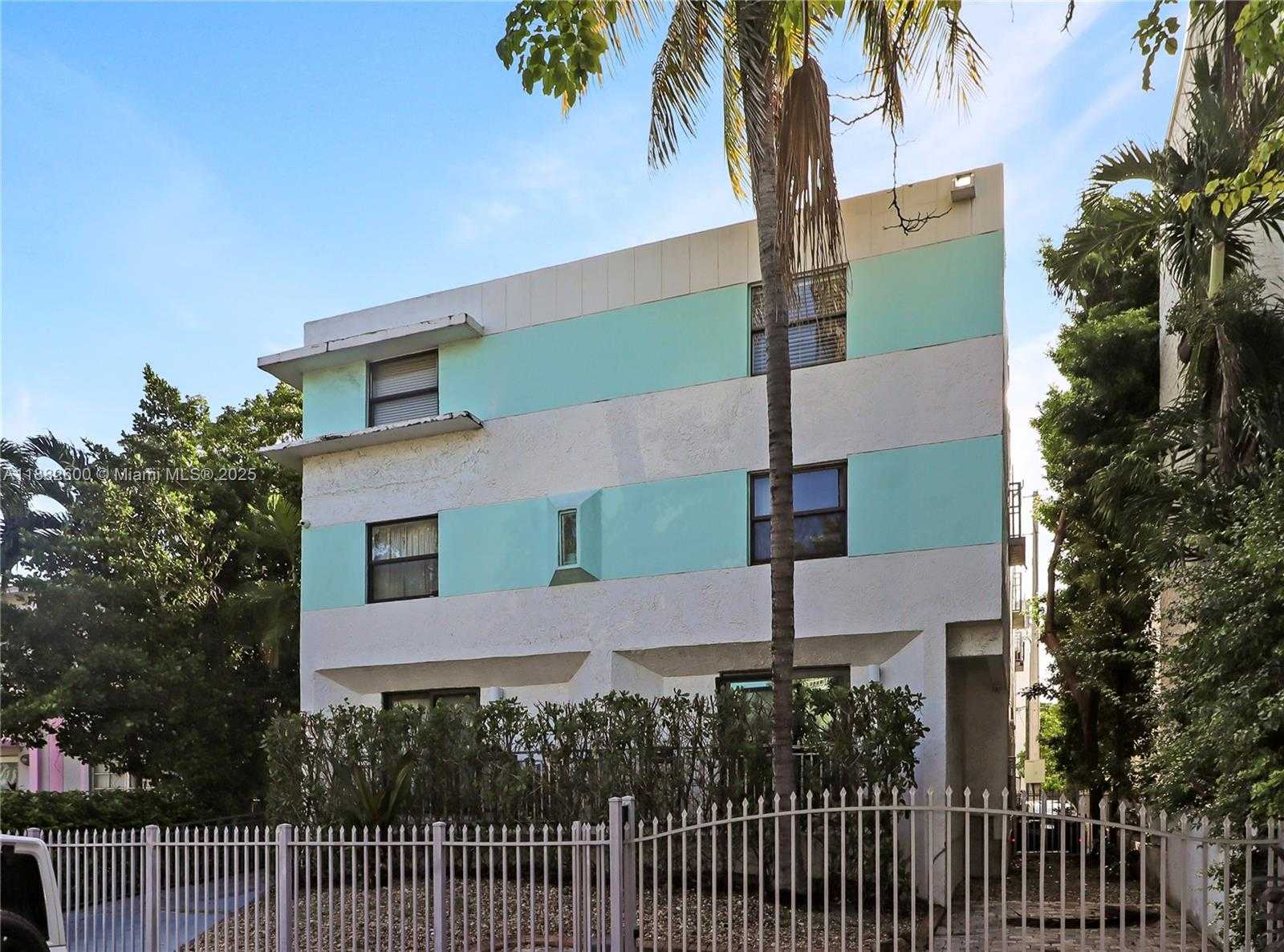 Small Image of 753 MICHIGAN AVE #3B, Miami Beach Number 17