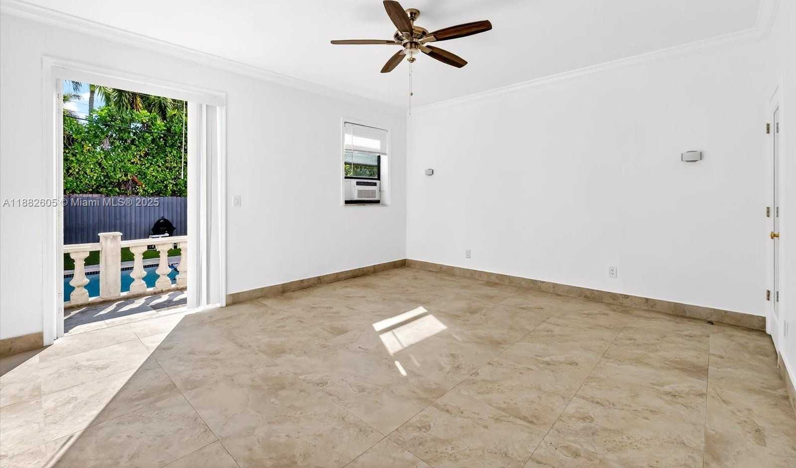 Small Image of Miami Beach Number 8
