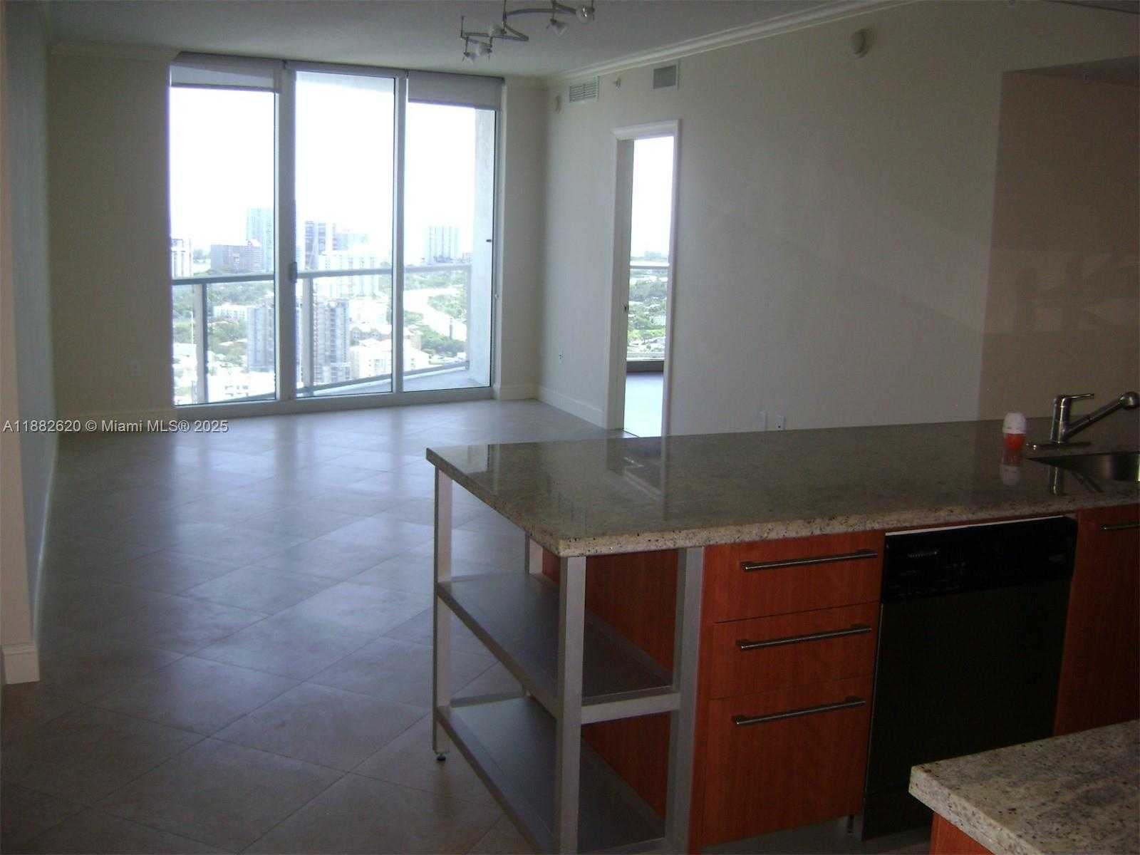 Small Image of 185 SOUTH WEST 7TH ST #3302, Miami Number 3