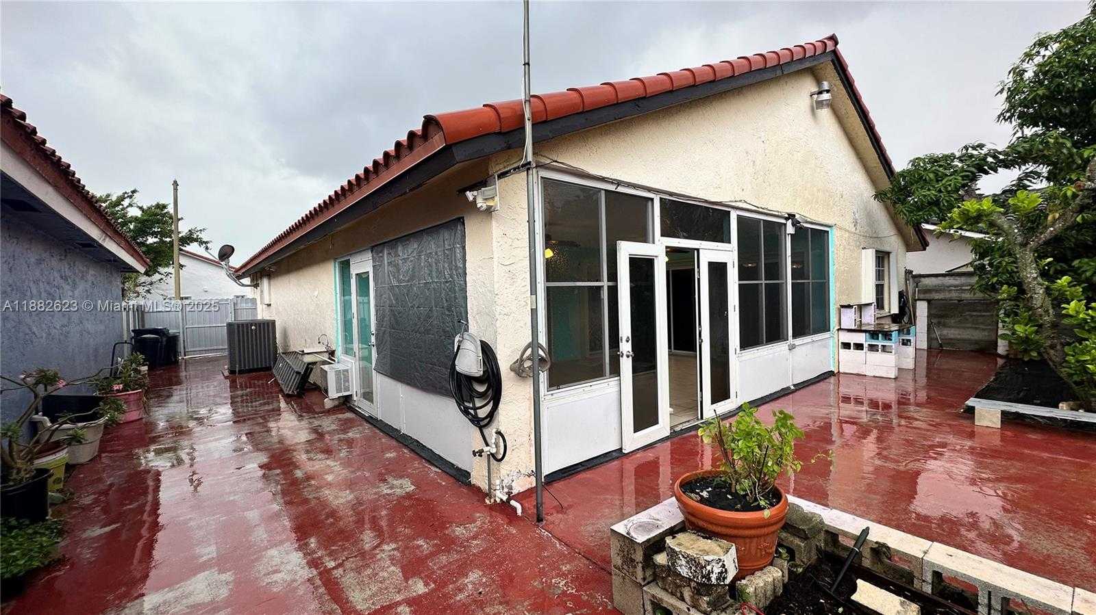 Small Image of 5421 SOUTH WEST 143RD AVE, Miami Number 28