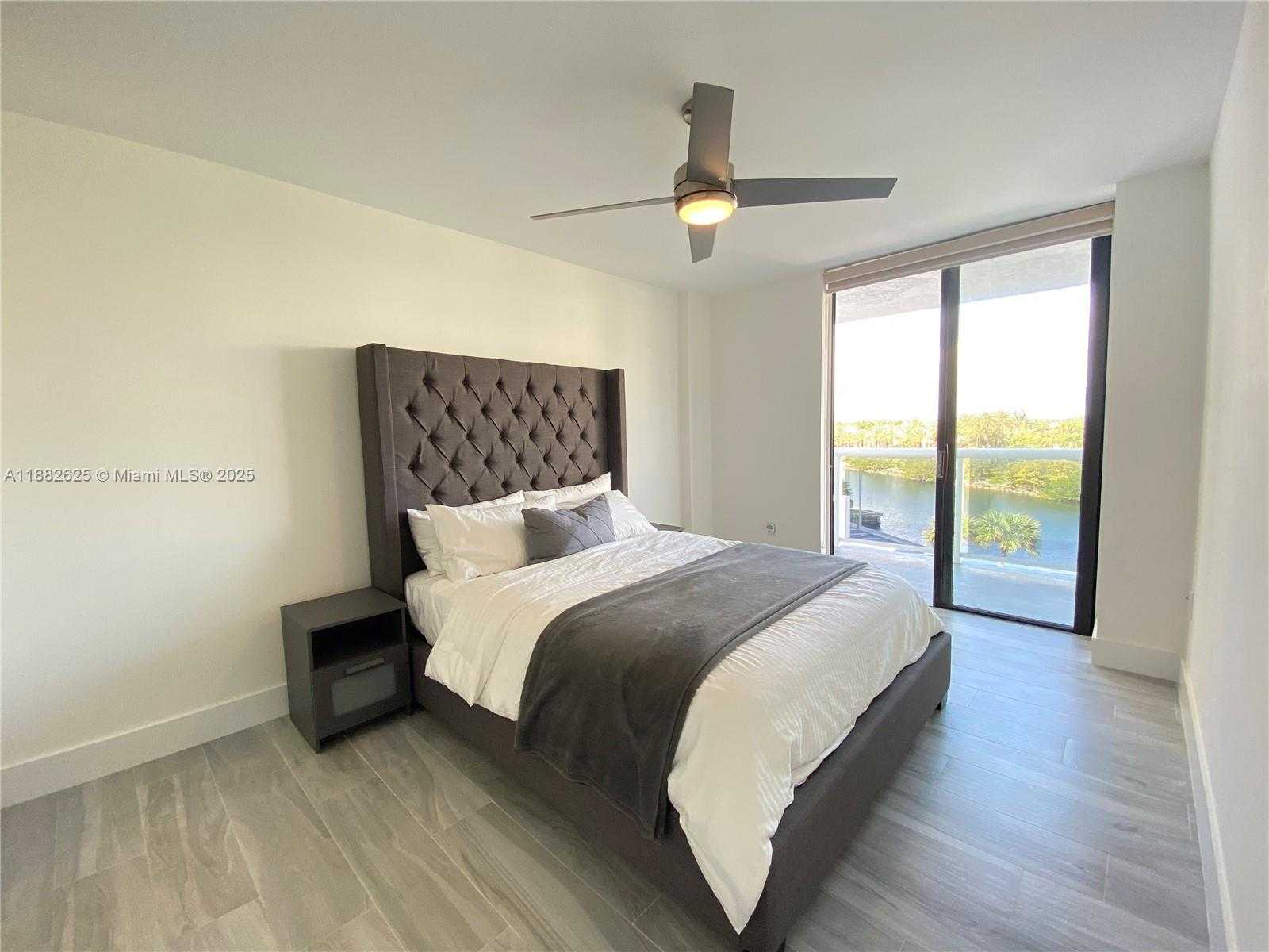Small Image of 20515 EAST COUNTRY CLUB DR #549, Aventura Number 11