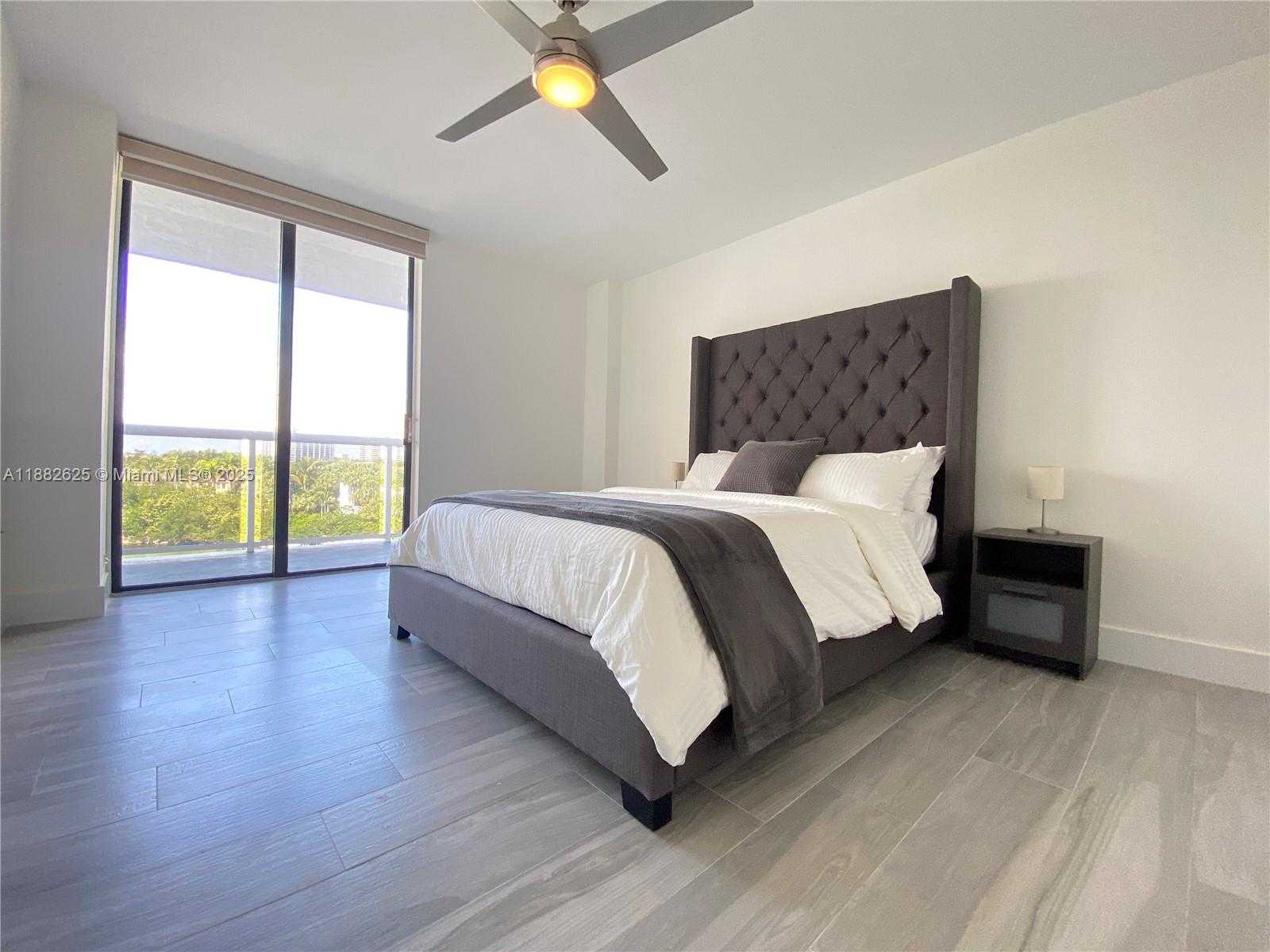 Small Image of 20515 EAST COUNTRY CLUB DR #549, Aventura Number 18