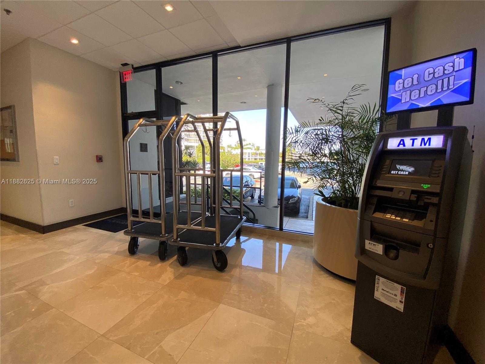 Small Image of 20515 EAST COUNTRY CLUB DR #549, Aventura Number 27