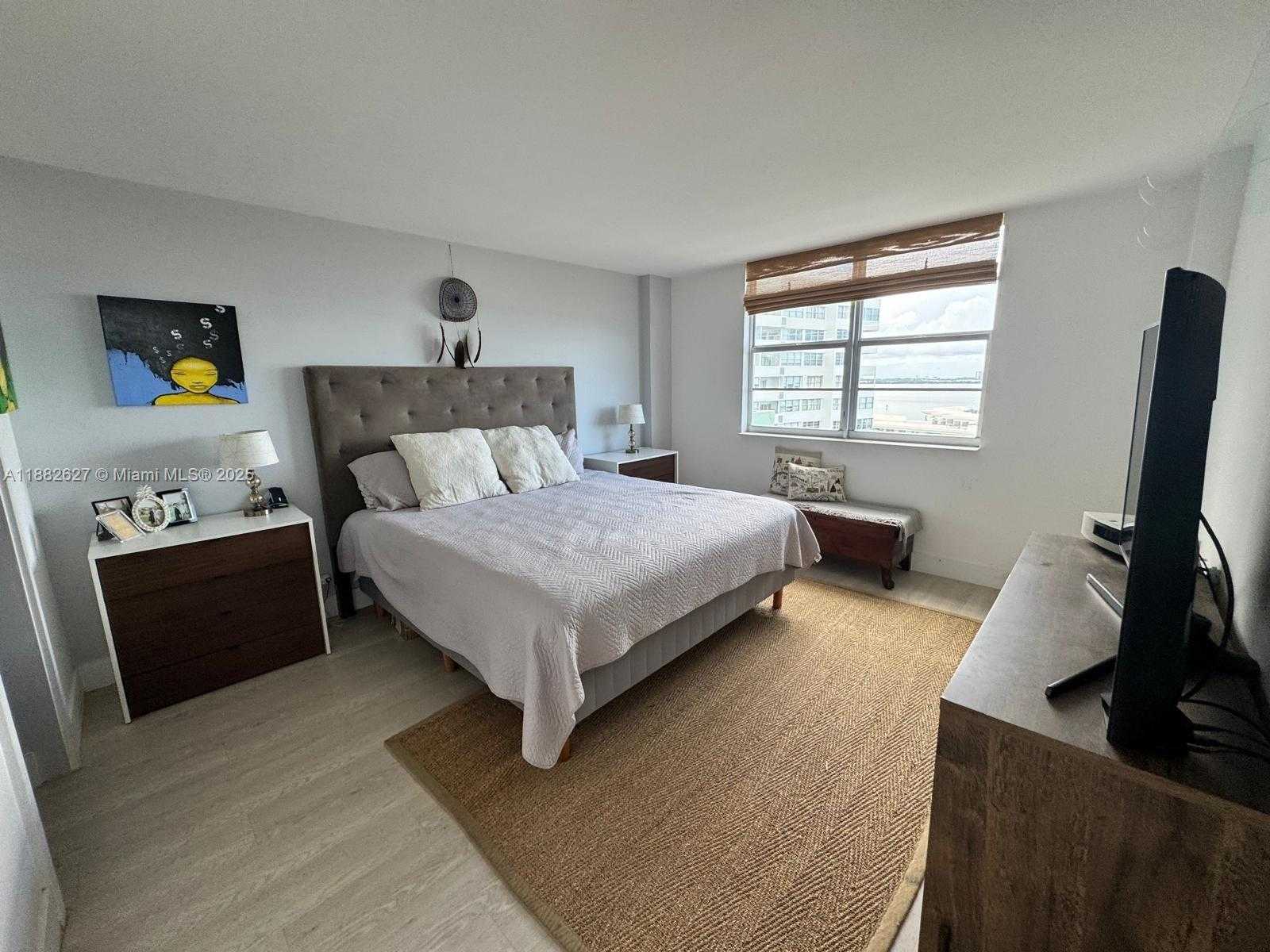 Small Image of 5 NORTH EAST ISLAND AVE #10J, Miami Beach Number 13