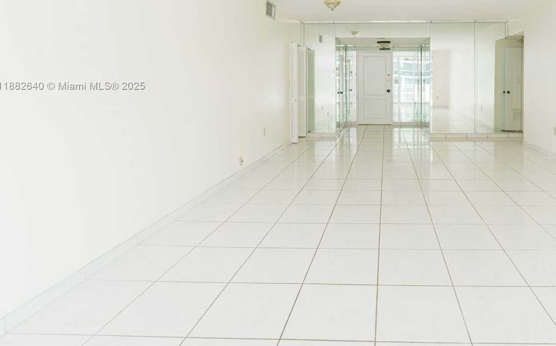 Small Image of 5825 COLLINS AVE #7D, Miami Beach Number 7