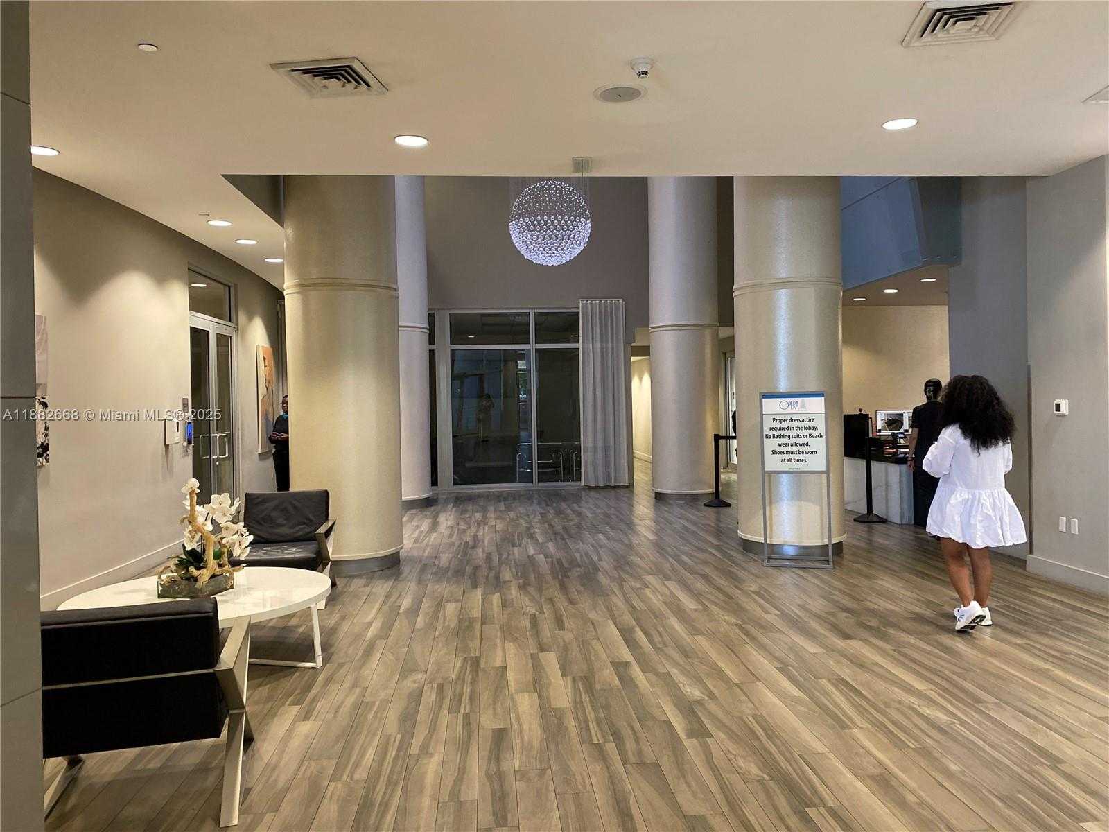 Small Image of 1750 NORTH BAYSHORE DR #2707, Miami Number 15