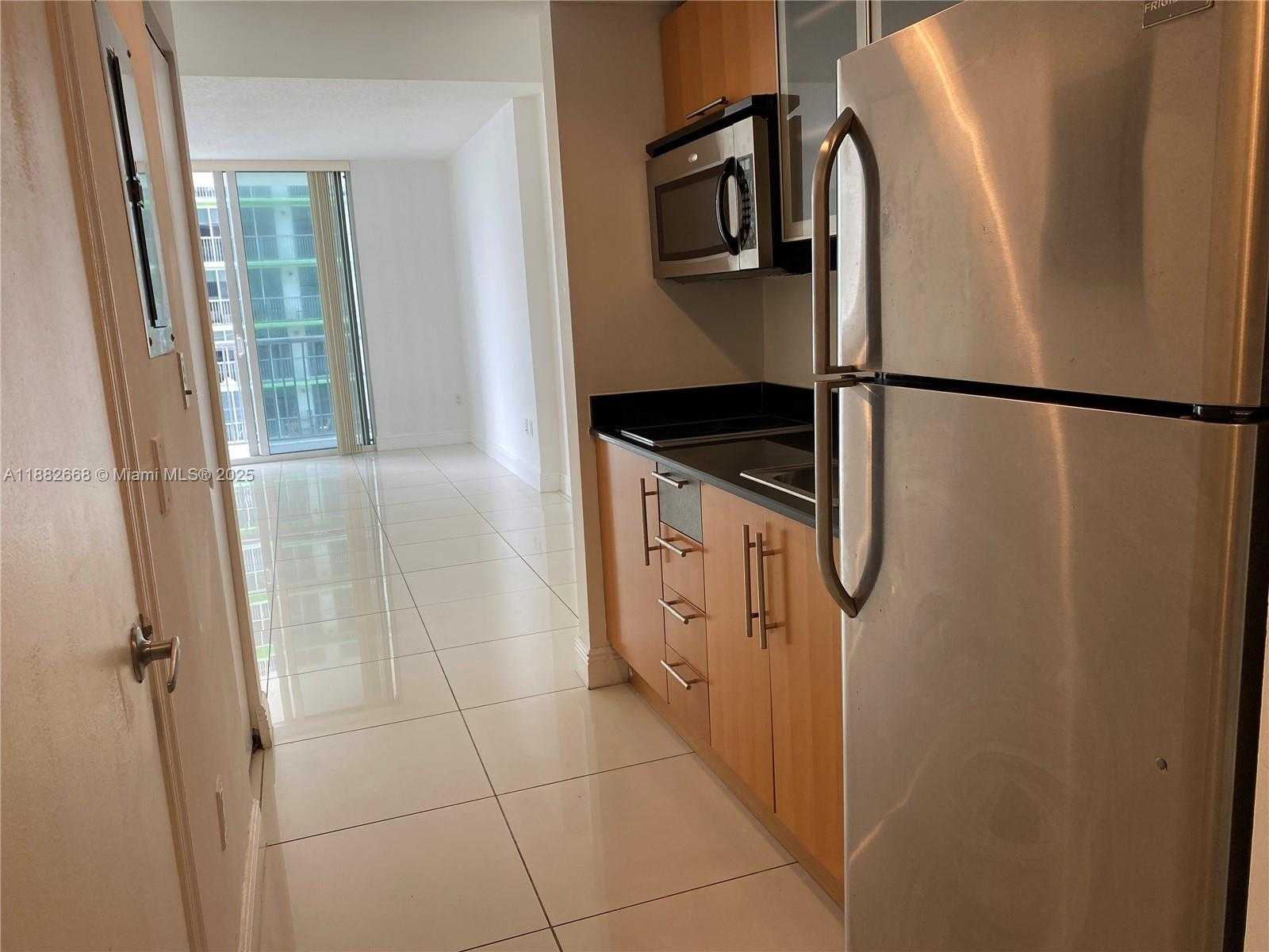 Small Image of 1750 NORTH BAYSHORE DR #2707, Miami Number 21
