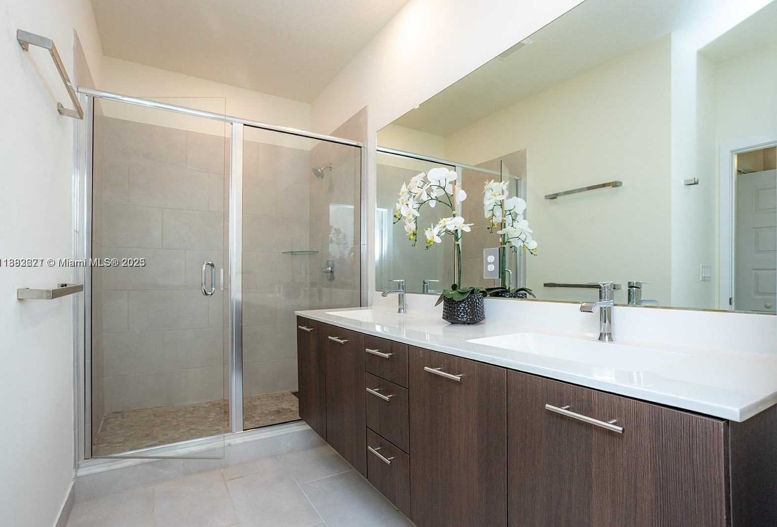 Small Image of 4665 NORTH WEST 83RD PATH, Doral Number 10