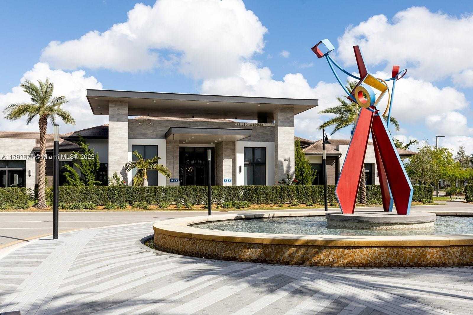 Small Image of 4665 NORTH WEST 83RD PATH, Doral Number 12