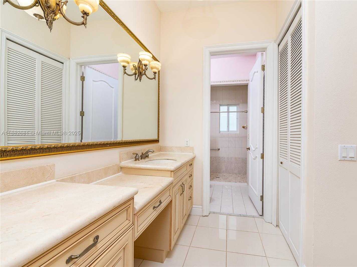 Small Image of 9981 SOUTH WEST 70TH ST, Miami Number 18