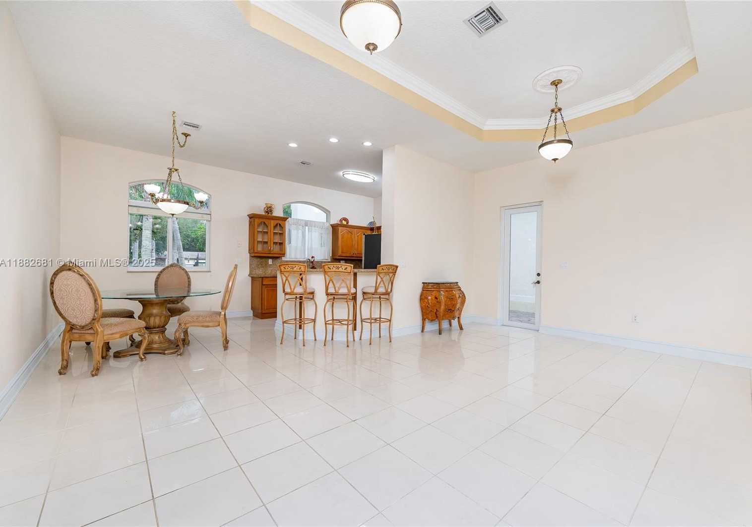 Small Image of 9981 SOUTH WEST 70TH ST, Miami Number 9