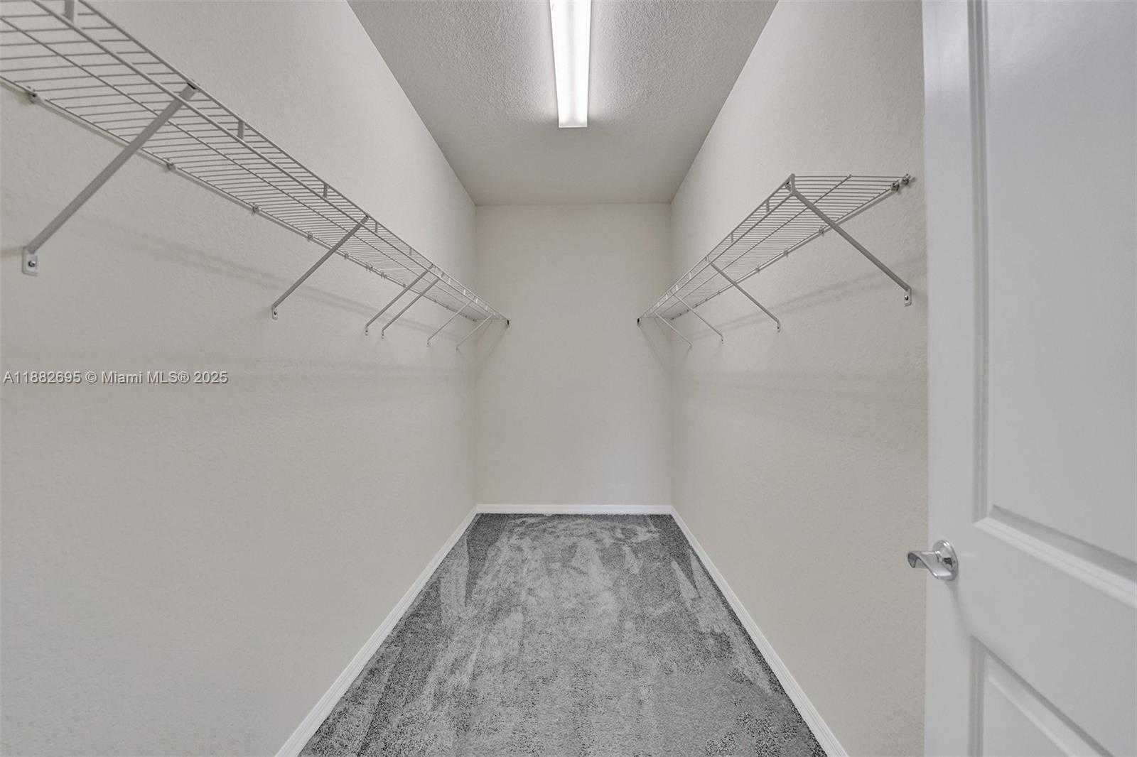 Small Image of 4764 EUCALYPTUS DR, Hollywood Number 51