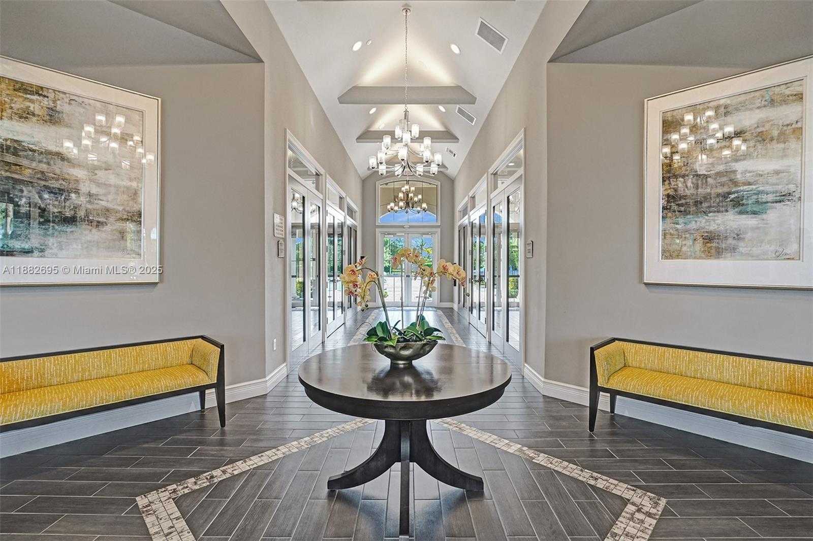 Small Image of 4764 EUCALYPTUS DR, Hollywood Number 73