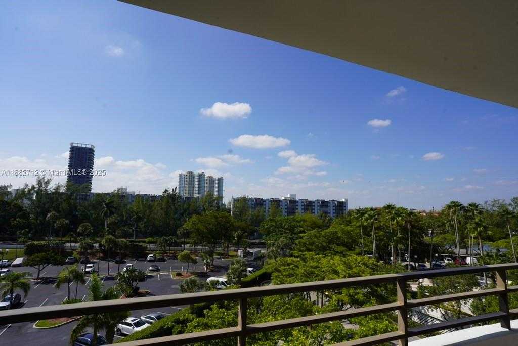 Small Image of 500 THREE ISLANDS BLVD #226, Hallandale Beach Number 8