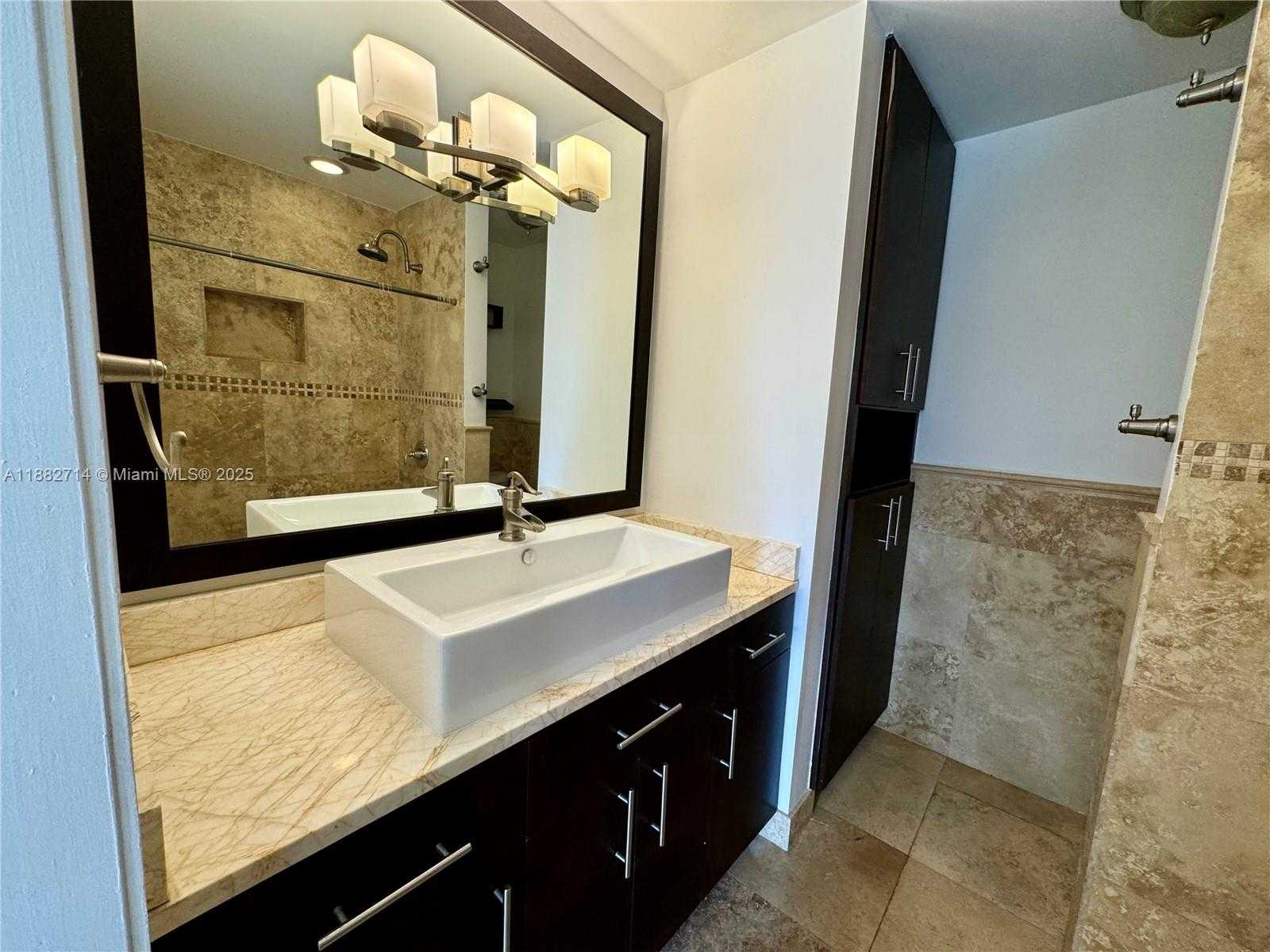 Small Image of 10768 NORTH KENDALL DR #H12, Miami Number 13