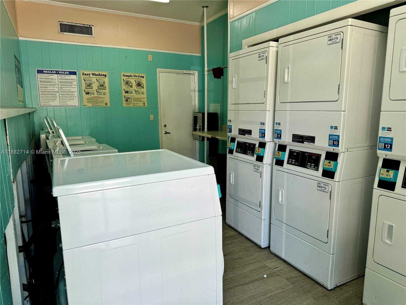 Small Image of 10768 NORTH KENDALL DR #H12, Miami Number 17