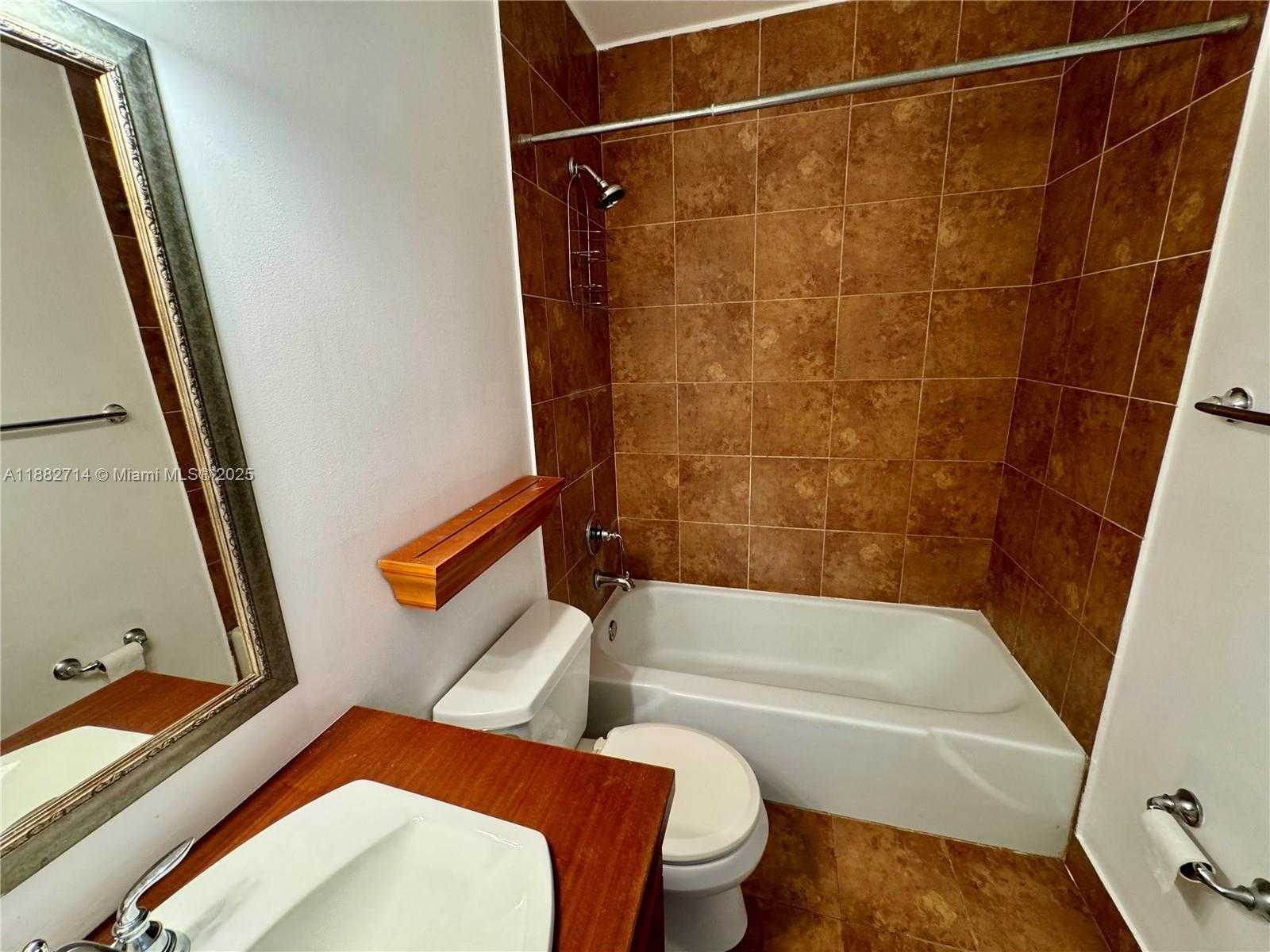Small Image of 10768 NORTH KENDALL DR #H12, Miami Number 9