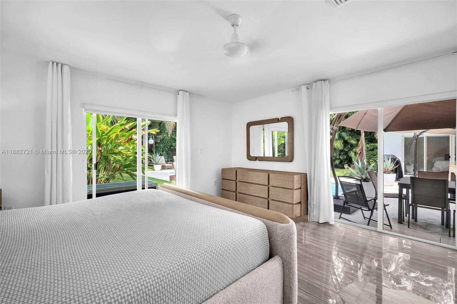 Small Image of 203 RIDGEWOOD RD #203, Coral Gables Number 13